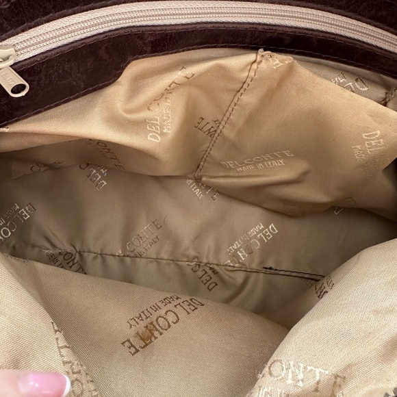 Gorgeous Italian Leather Bag - Picture 5 of 7